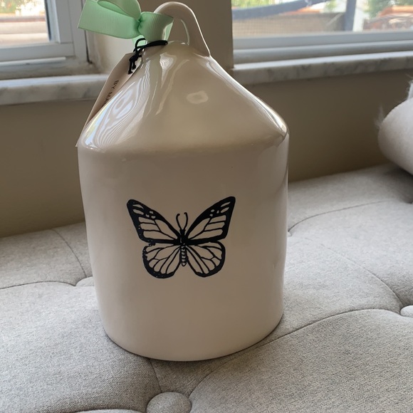 Rae Dunn - Picture 2 of 4